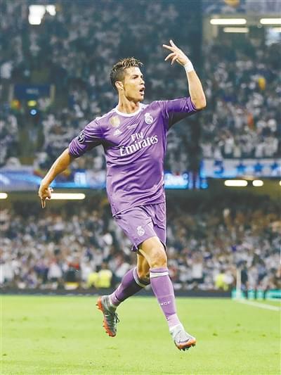 育的魅力所 育的魅力所